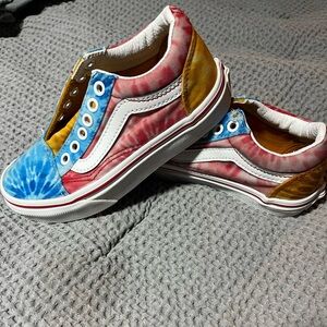 Kids vans size 12